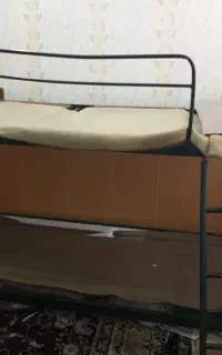 تخت دو طبقه فلزی