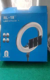 فروش رینگ لایت کاملا نو