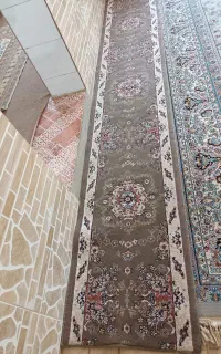 کنار فرشی عرض شصت سانتی متر در طول سه مترونیم