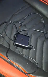 شارژر سرکارتنی jbl xtreme 3 جی بی ال اکستریم ۳