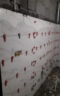 کاشی کاری چسبی ودوغابی