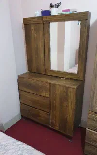 تخت دونفره و میستوالت با کمد