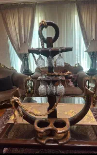 جا گیلاسی چوبی بسیار شیک