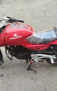 موتور پالس 180