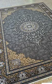 فرش مدل آراز کرم // پالت نقره ای xx