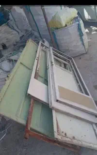 انواع ضایعات درب منزل برمیدارم