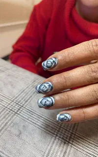 آموزش کاشت ناخن