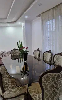 میز ناهار خوری ۸نفره سلطنتی
