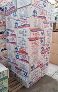 قاشق یکبار مصرف احدی