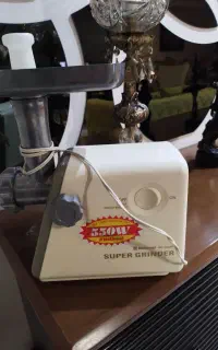 چرخ گوشت اصلی ژاپن قدیمی در حد نو