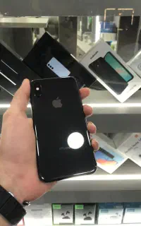 ایفون xs