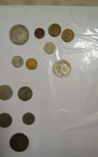 تعدادی سکه قدیمی