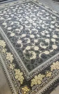 اینجا همه فرش ها زیر قیمت بازاره ۴و۶و۹و۱۲متری آک