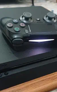 ( پی اس فور) ps4 اسلیم ۲۹.۷۰۰ میلیون