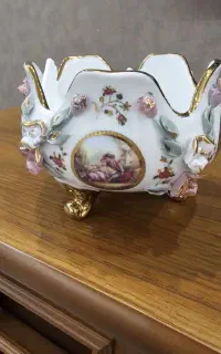 آجیل خوری