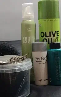 وسایل شنیون و میکاپ