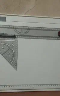 فروش تخته ی رسم باپرگار مهندسی
