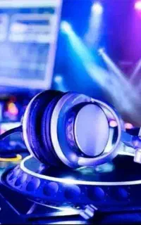 دیجی طپش با حضور پسر انرژی اصفهان دی جی djDjDJ