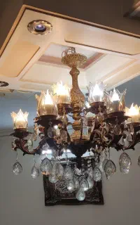 لوستر فروشی