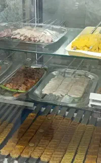 آشپز و تخته کار