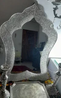اینه وشمعدون وسینی عتیقه کار دست