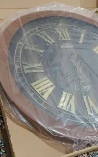 ساعت دیواری گرد چوبی ۷۵ سانتی آکبند