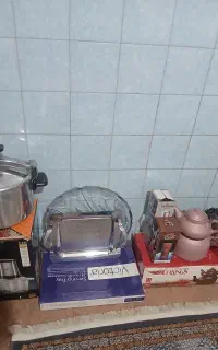 ظروف آشپزخانه درحدنوتعدادی هم نو داخل کارتن