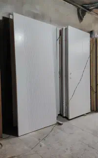 استخدان نیرو رنگ کار چوب