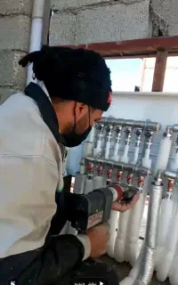 لوله کشی  اب و فاضلاب وپکیج وگرمایش کف
