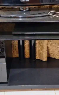 میز تی وی شیشه ای
