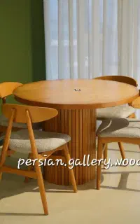 رامو میز ناهارخوری آراد و صندلی حصیری دسته دار
