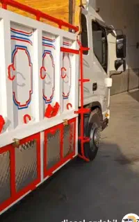 نقاش ماهر برای اطاق باری کامیون و کامیونت