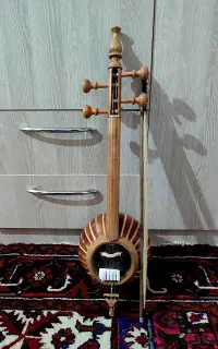 ساز کمانچه نریمان