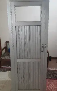 درب الومینیومی مخصوص سرویس بهداشتی نو نو