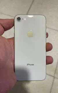 آیفون 8