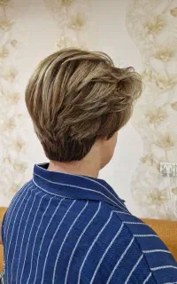آموزش و انجام تخصصی شینیون و کوتاهی مو