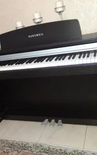 پیانو دیجیتال کورزویل m210sr