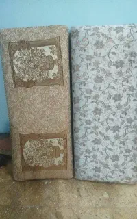 پشتی