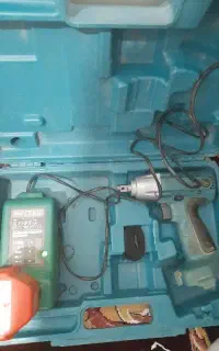 بکس شارژی ماکیتا