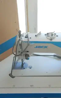 چرخ راسته اف ۸نونو