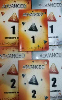کتاب ها کانون زبان  advance