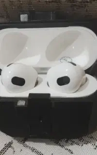 ایرپاد بلوتوثی اپل مدل AirPods 4