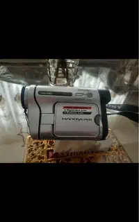 دوربین فیلمبرداری سونی ژاپنی در حد نونو