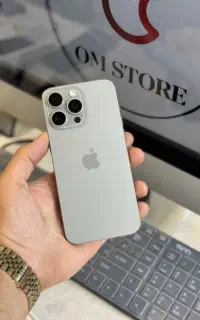 iPhone 15 ProMax 256G در حد اکبند بدون نقطه سری m