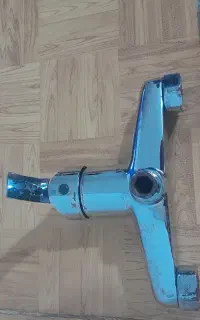 شیرالات دستشوی معاوضه دارم با پرنده