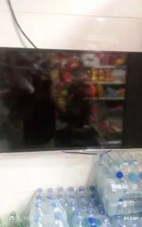 تلوزیون ال سی دی ۳۲ اینچ ۲۰۰۰۰۰۰۰