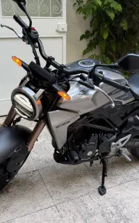 HONDA CB300R