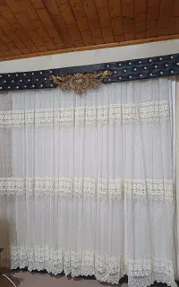 پرده تور حاشیه‌دار با آستری و کتیبه لمسه طرحدار