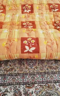 دو عدد تشک زمینی  دو نفره و سع عدد تشک تک نفره