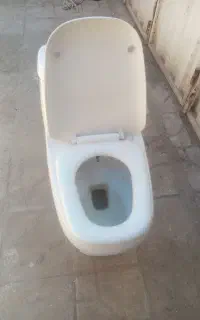 فروش یک عدد توالت فرنگی